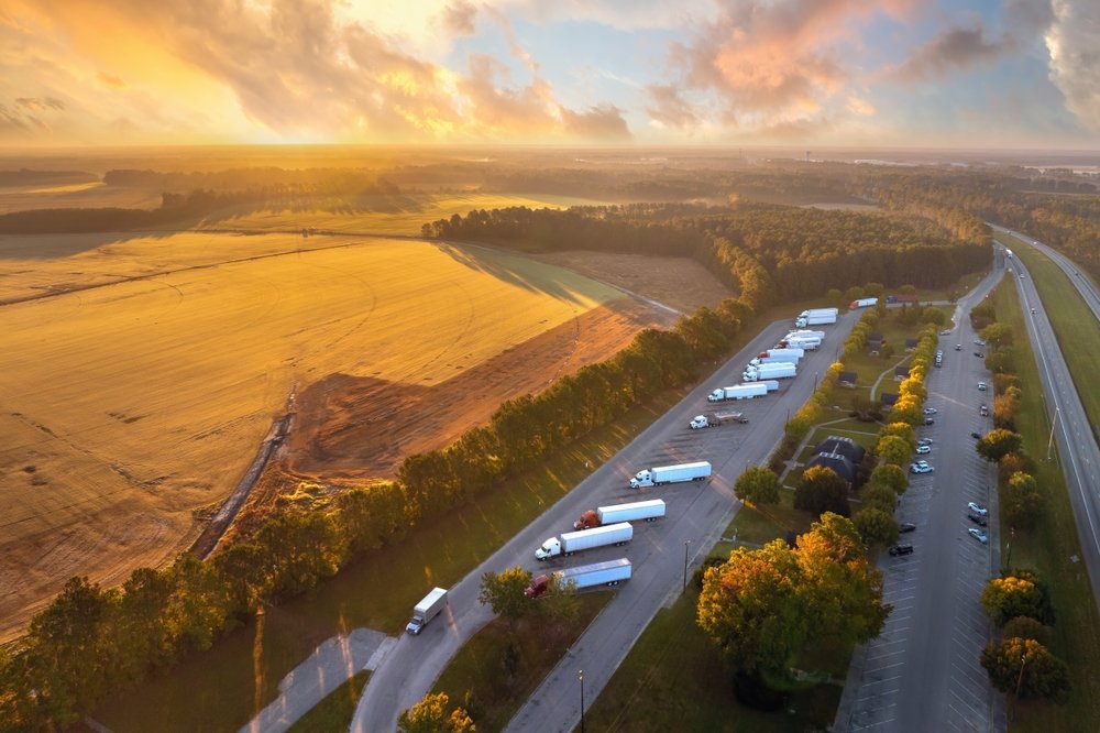 Truck-Stop Showers & Laundry: Rookie Etiquette and Time Savers